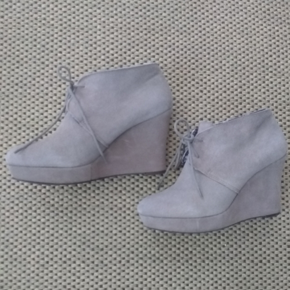 Lucky Brand taupe suede wedge booties - Picture 1 of 5